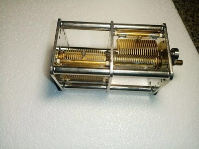 NOS variable capacitor (Philips) 2x550pf *high quality*