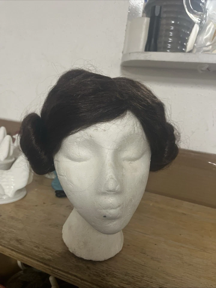Star Wars Princess Leia Costume & Wig/Hair With Buns - Image 3 of 4