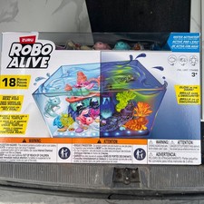 Zuru Toys Robo Alive Light Up Aquarium Set 18-Piece Playset Includes 2 Fish, 2
