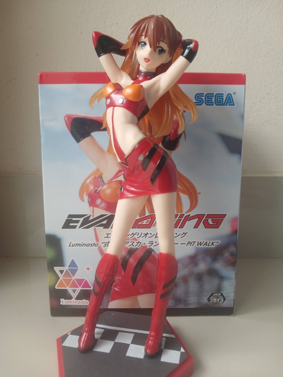Figura Modelo Evangelion Asuka Langley Racing Pit Walk SEGA
