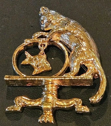 Vintage Gold Tone Cat & Fish Bowl Brooch Pin  Costume Jewelry