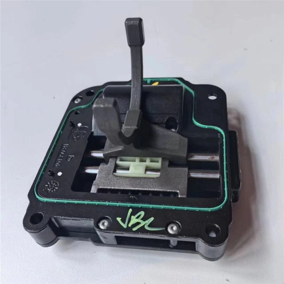 Car Transfer Case Actuator 68321285AE For Jeep Cherokee Chrysler 200 2014-2018 - Image 2 of 4