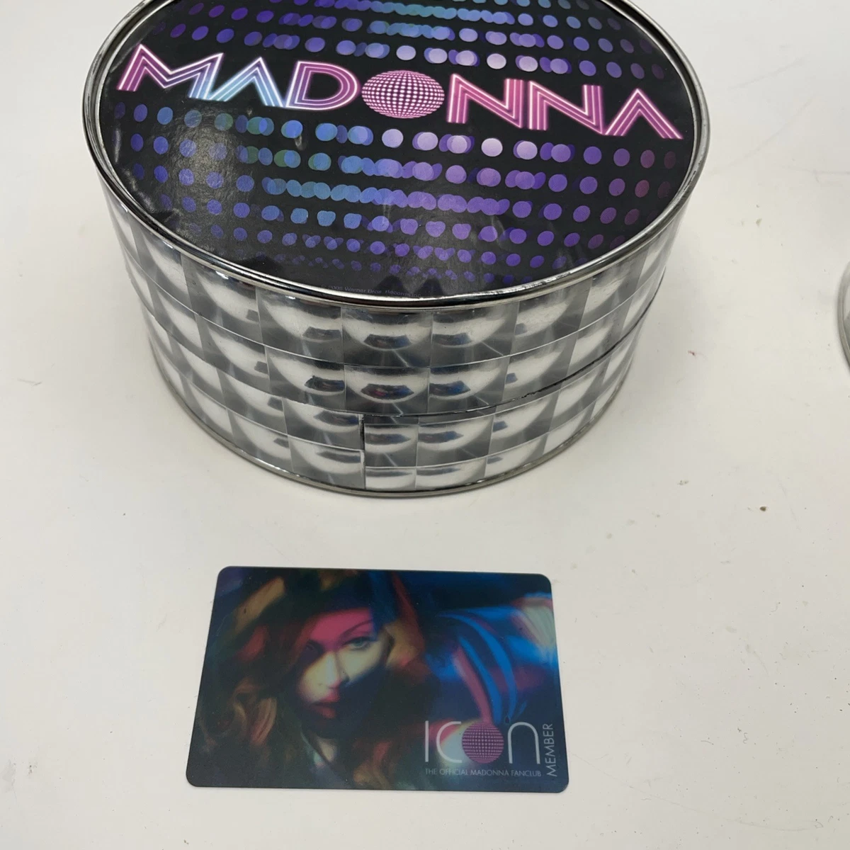 Preços baixos em Roupas de Madonna | eBay