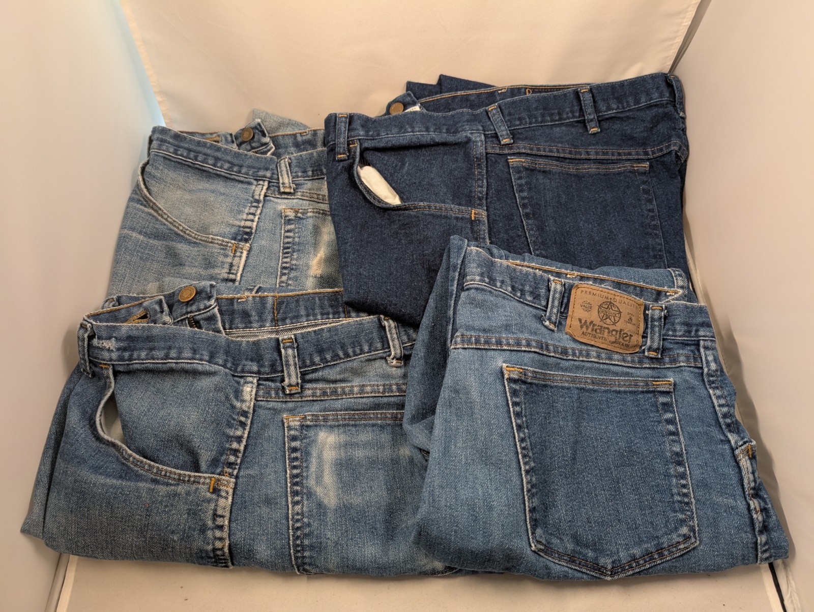 38&times;30 Used Distressed & Faded Denim