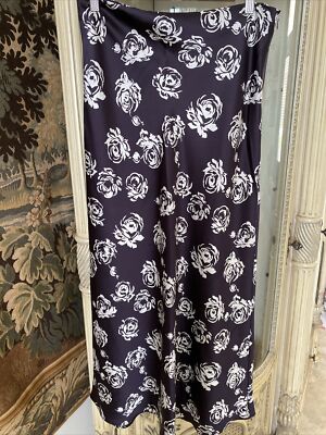 Club Monaco Jupe Printed Slip Satin Skirt Purple &White Print Long