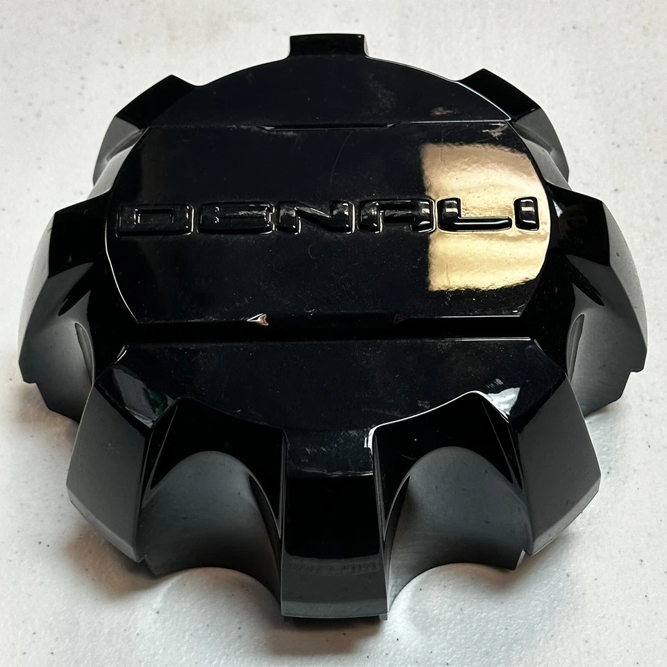 Tapa central negra para GMC Sierra Denali 2500 3500 OEM 20-23 84307952 560-05949 Foto 3 de 4