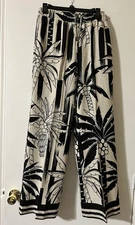 Women’s Rachel Zoe Black and Tan Tropical Print Size S Pants NWOT (fit like Med)