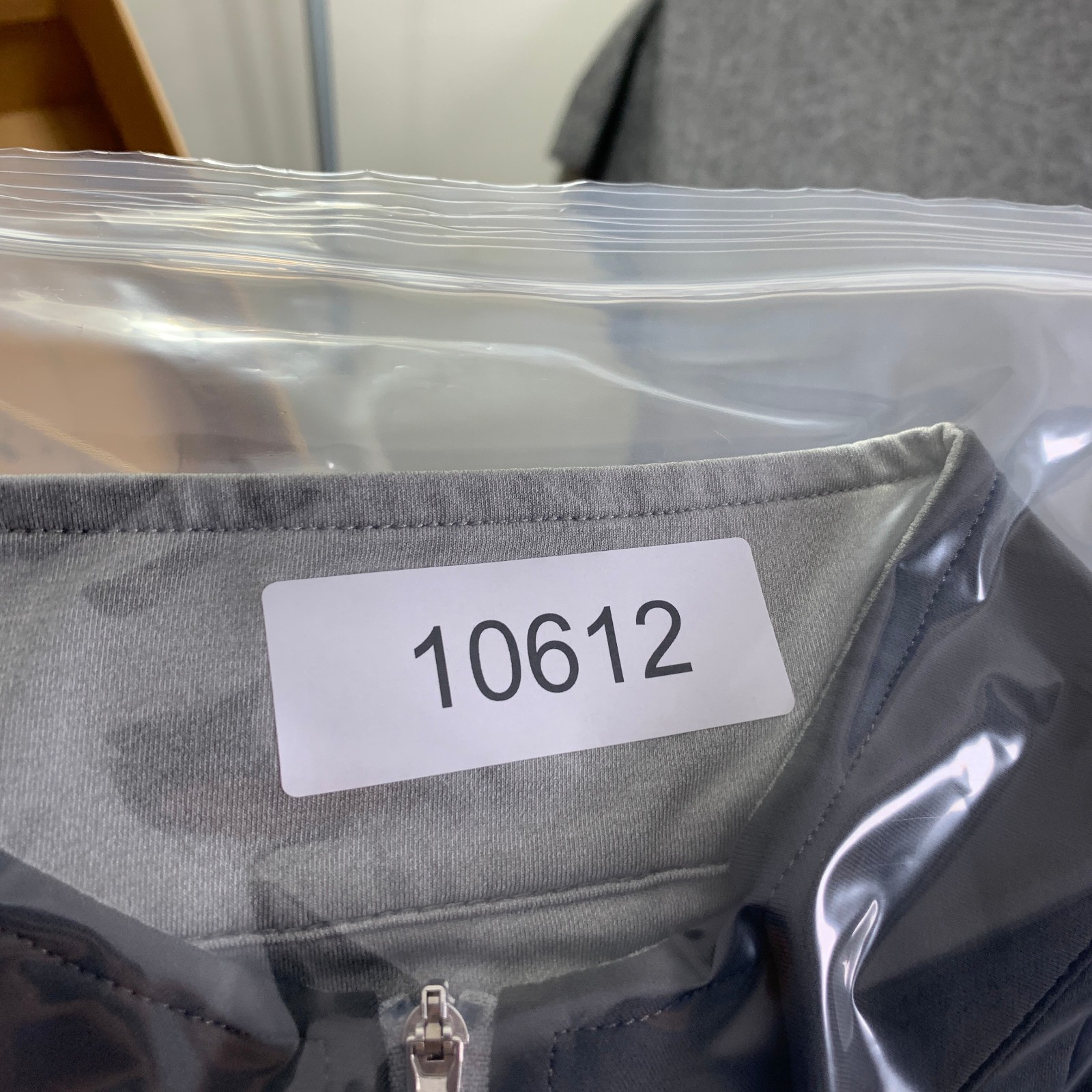 Peter Millar Perth Men Large Gray Pullover 1/4 Zi… - image 10