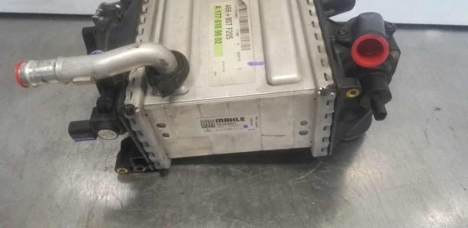 17 MERCEDES BENZ AMG C63S W205 4.0L INTERCOOLER LEFT DRIVER 1770901114 - Image 2 of 4