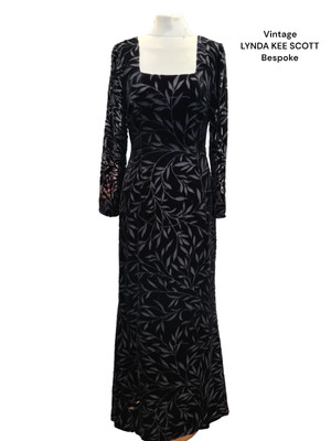LYNDA KEE SCOTT Vintage Kleid 90er schwarz Seide Samt Devore RAR Designer 10