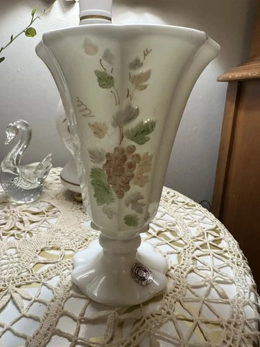 Vintage Westmoreland Hand Painted Vase w Grapes White Milk Glass Tag On Bottom