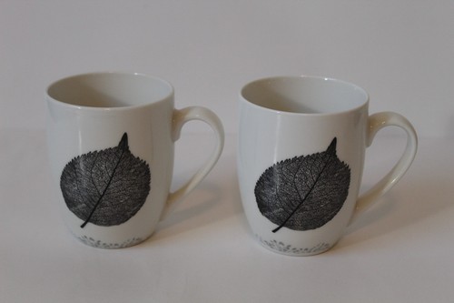 Set of 2 MACHUMA Tree Leaf Themed 12 oz Porcelain Coffee Mugs