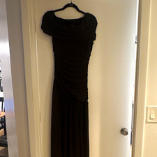 PrettyLittleThing Brown Solid Off-Shoulder Ruched Maxi Dress Women’s US 6