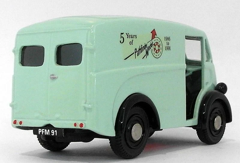 Pathfinder Vanguard escala 1/43 furgoneta Morris tipo J 1 de 200 modelos verdes PFM Foto 3 de 4