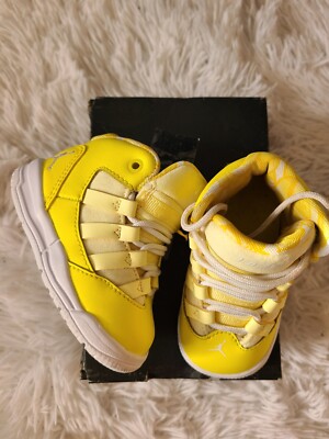 Jordan Max Aura 4c Yellow Infant Boy Shoes