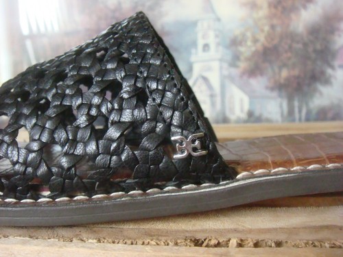 NUOVO DI ZECCA~ SANDALI PIATTI SAM EDELMAN GENOVIA PELLE INTRECCIATA NERA MULI ~ 8,5 M - Foto 3 di 8