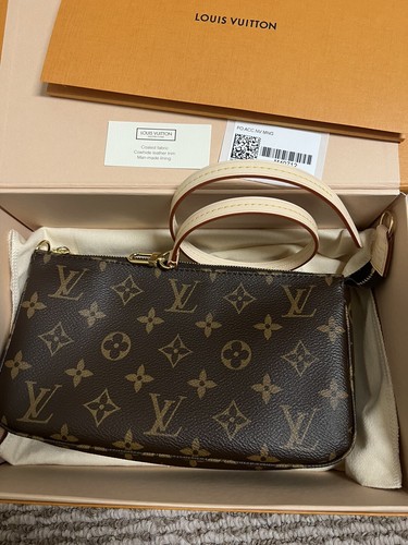 NWT Authentic LOUIS VUITTON Pochette Accessoires Monogram Canvas M40712  Rare | eBay