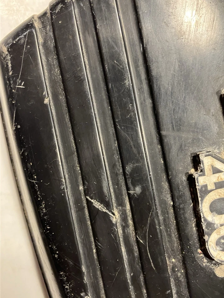 Cubierta lateral izquierda Kawasaki KZ440 LTD 1981 USADA # 10887 Foto 4 de 4