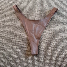 Skims Sienna Wet Jersey Dipped Thong, Size Small NWT