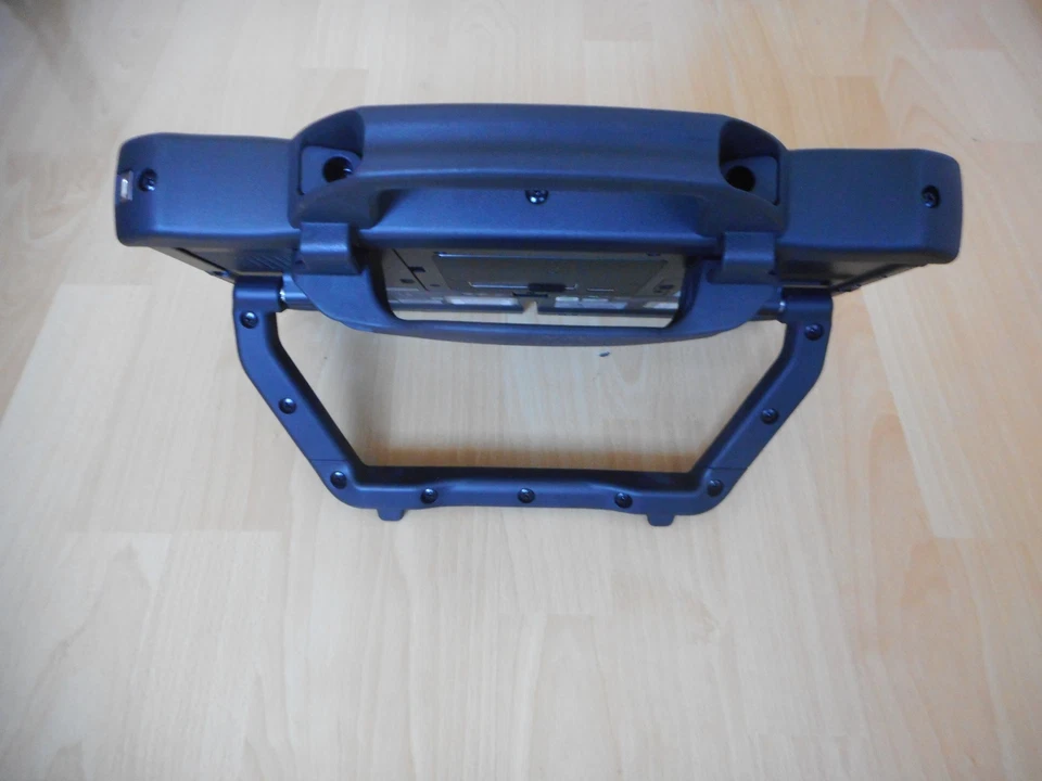 Panasonic TOUGHBOOK CF-D1 , Tablette Tactile Windows 7 Professionnel 32 Bits SSD - Photo 4/4