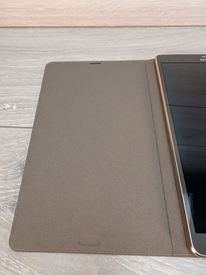 Samsung Galaxy Tab S SM-T705 16GB, Wi-Fi + 4G Gold - Image 3 of 4
