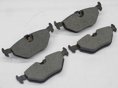 Bremsbeläge hinten für BMW 5 E39 520 523 525 tds 530 D 535 Sedan Kombi