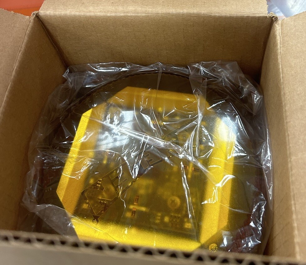 Whelen L32 LED Low Profile Series Beacon Amber Free Ship eBay