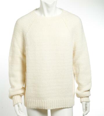 vince raglan pullover