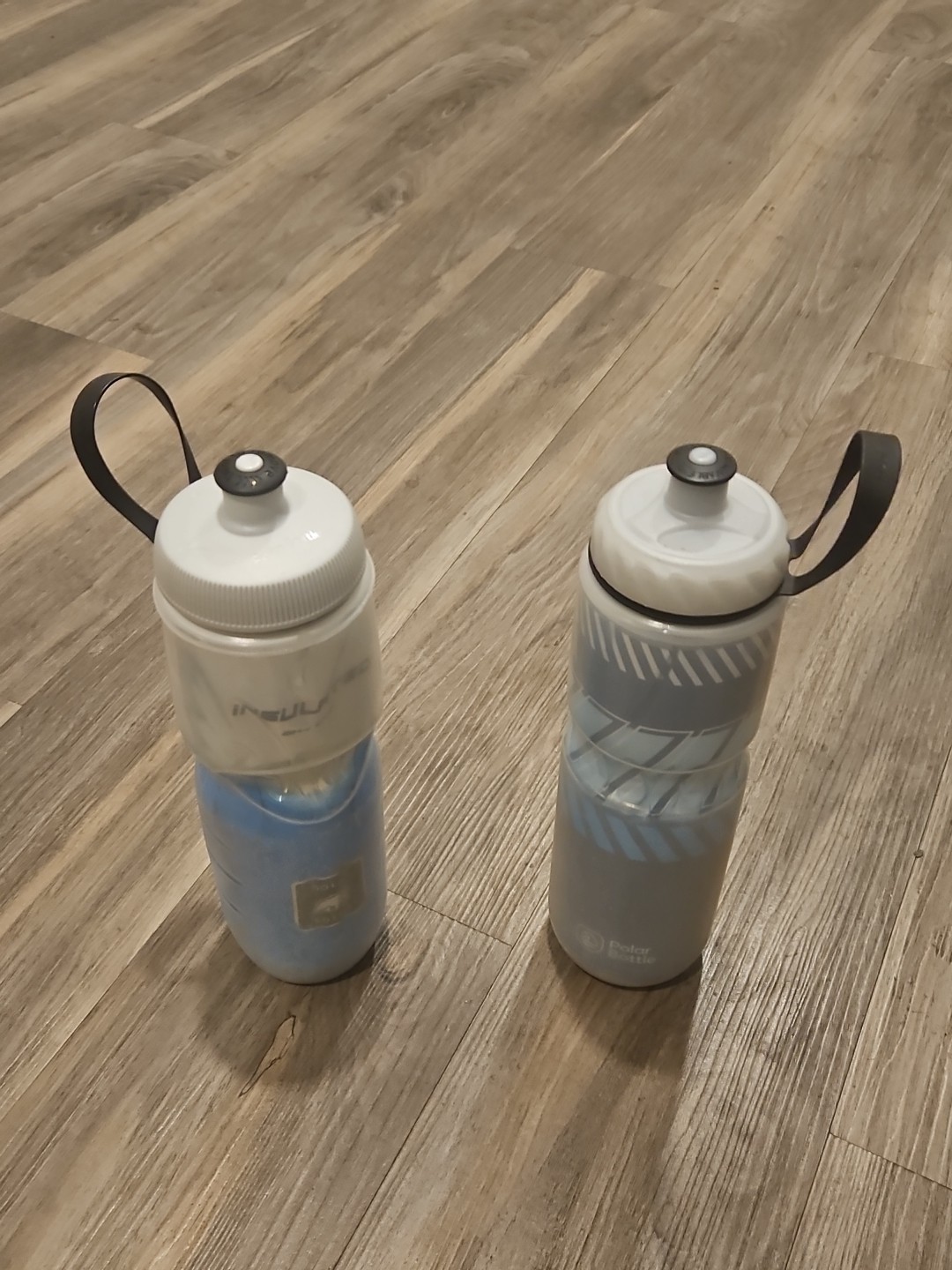 Insulated Usa Water Bottle Cycling 24oz Lot Of 2