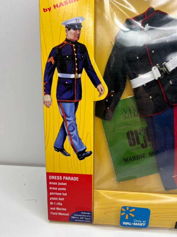 HASBRO G.I. KIT DE ACESSÓRIOS JOE 2008 12" ACTION MARINE DRESS PARADE BLUES - Imagem 2 de 4