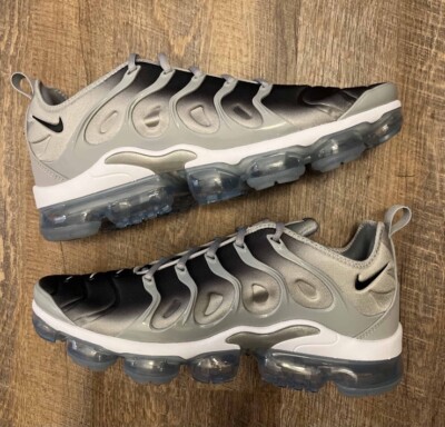 Nike Air VaporMax Plus Silver Gradient Black Grey Size 13 Sneakers 924453-007