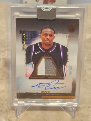 2023-24 Topps 3 Three De'Aaron Fox Relic Prime on card Auto No. RP-DF Bronze /25
