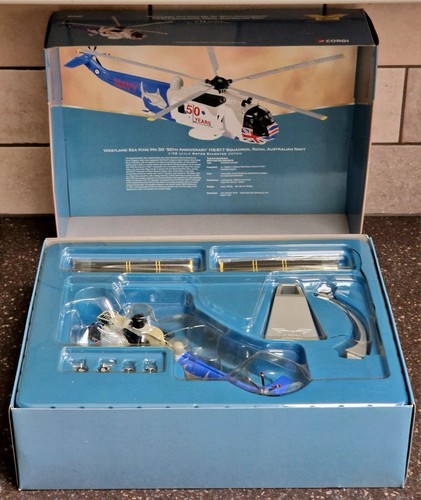 Corgi AA33407Westland Sea King Mk 50 Diecast ModelRAN No.817 Sqn - Picture 4 of 7