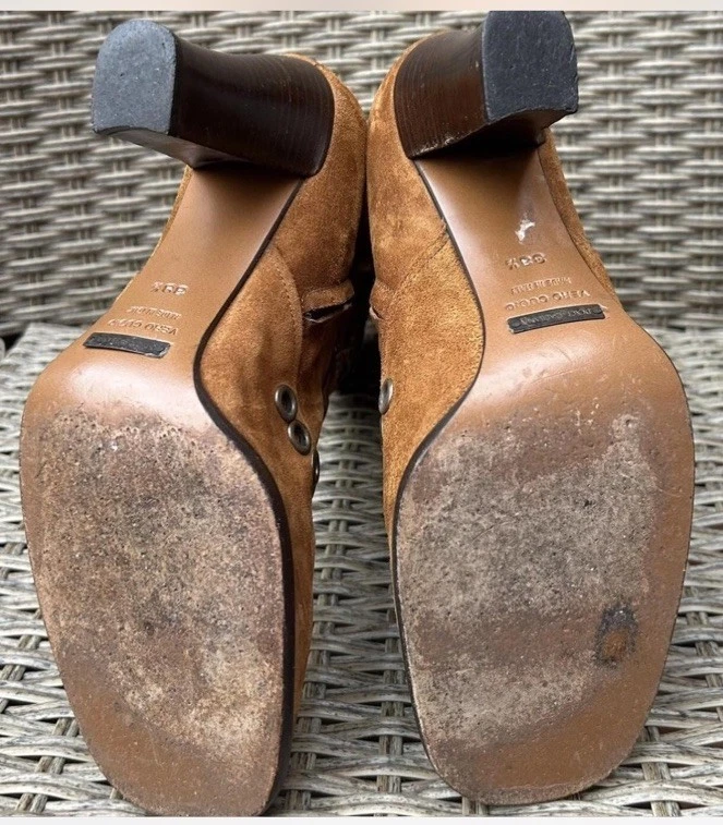 Botas Mariposa Dolce And Gabbana 38.5 Foto 4 de 4