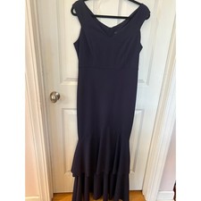 Quiz Navy Blue Fishtail Off the Shoulder Formal Gown Size 10US 42E