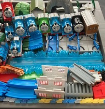 Thomas Plarail Set Thomas And Friends Train Track Lot With Figures Pieces 15 