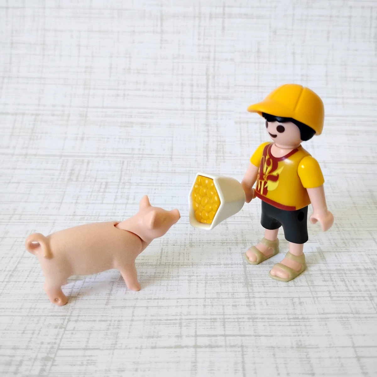 PLAYMOBIL 9832: Cucciolo Di Maiale, Gorrino. Figura Singola, Nuova, Per Collezionisti E Bambini. Aggiungi Un Amico Alla Tua Fattoria!