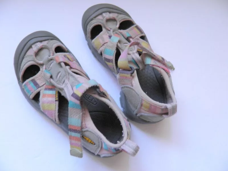 Kids Keen shoes GIRLS pink multicolored little kid size 11 7
