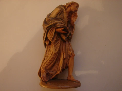 alte handgeschnitzte Krippenfigur, 16cm hoch, Hirte mit Schale, Allgäu - Bild 1 von 4