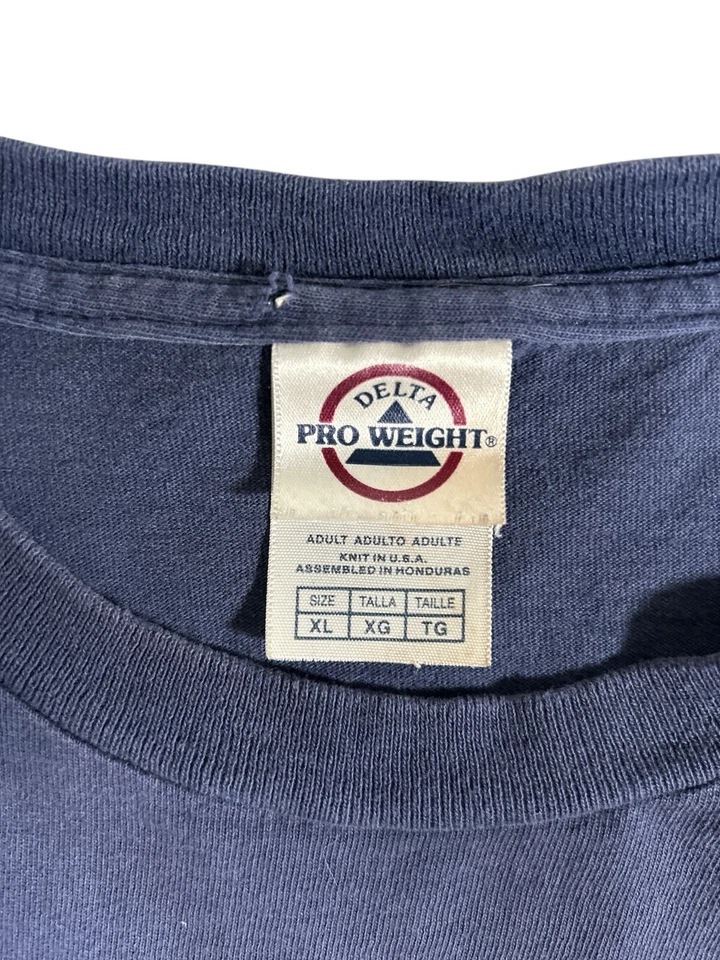 Riviera Casino Blue T-Shirt “Is Your Riviera Showing” Las Vegas Showgirl Sz XL - Изображение 4 из 4