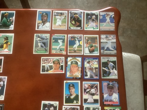 Oakland Athletics 125 Baseball Card Lot Sale ๐ฅ - Picture 12 of 18