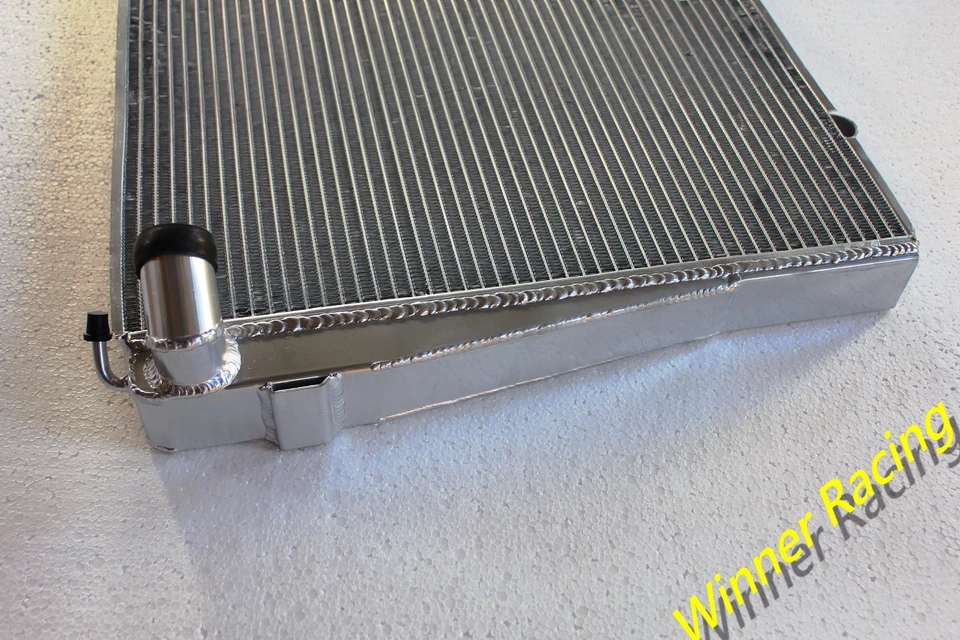 Radiador de aluminio Fit BMW Serie 5 E12 525/528/528I/530I/2.5CS-3.0CSL M30 MT Foto 4 de 4