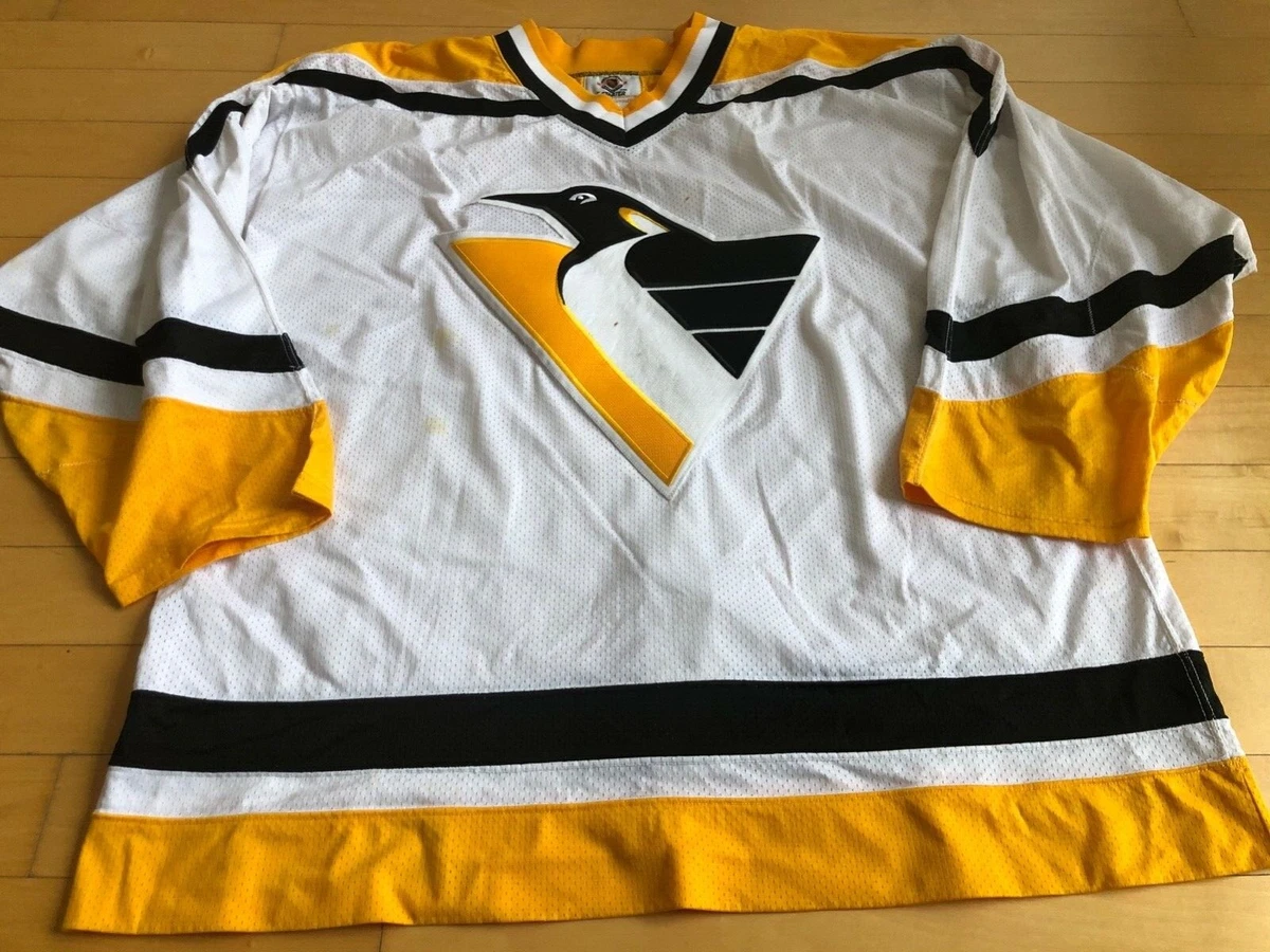 Pittsburgh penguins top white jersey