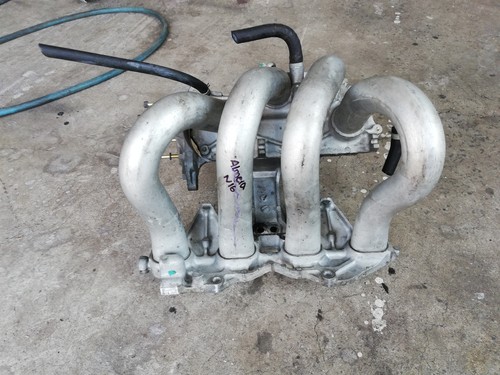 Nissan Almera II Hatchback N16 Ansaugbrücke Ansaugkrümmer 1.8 85 KW 115PS