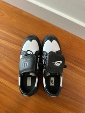 NEW without box: Size 6 - G-Dragon x Nike Kwo...