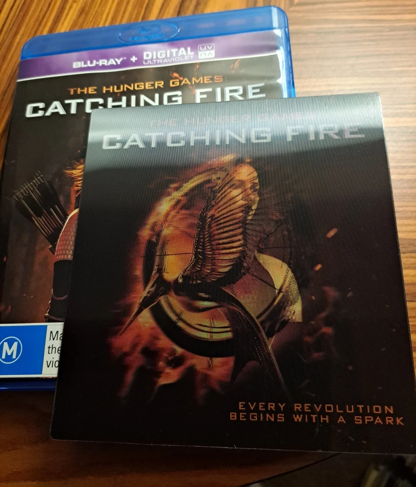 The Hunger Games Catching Fire Blu-ray 2013 2 Disc Limited Edition Holographic - Image 3 of 4