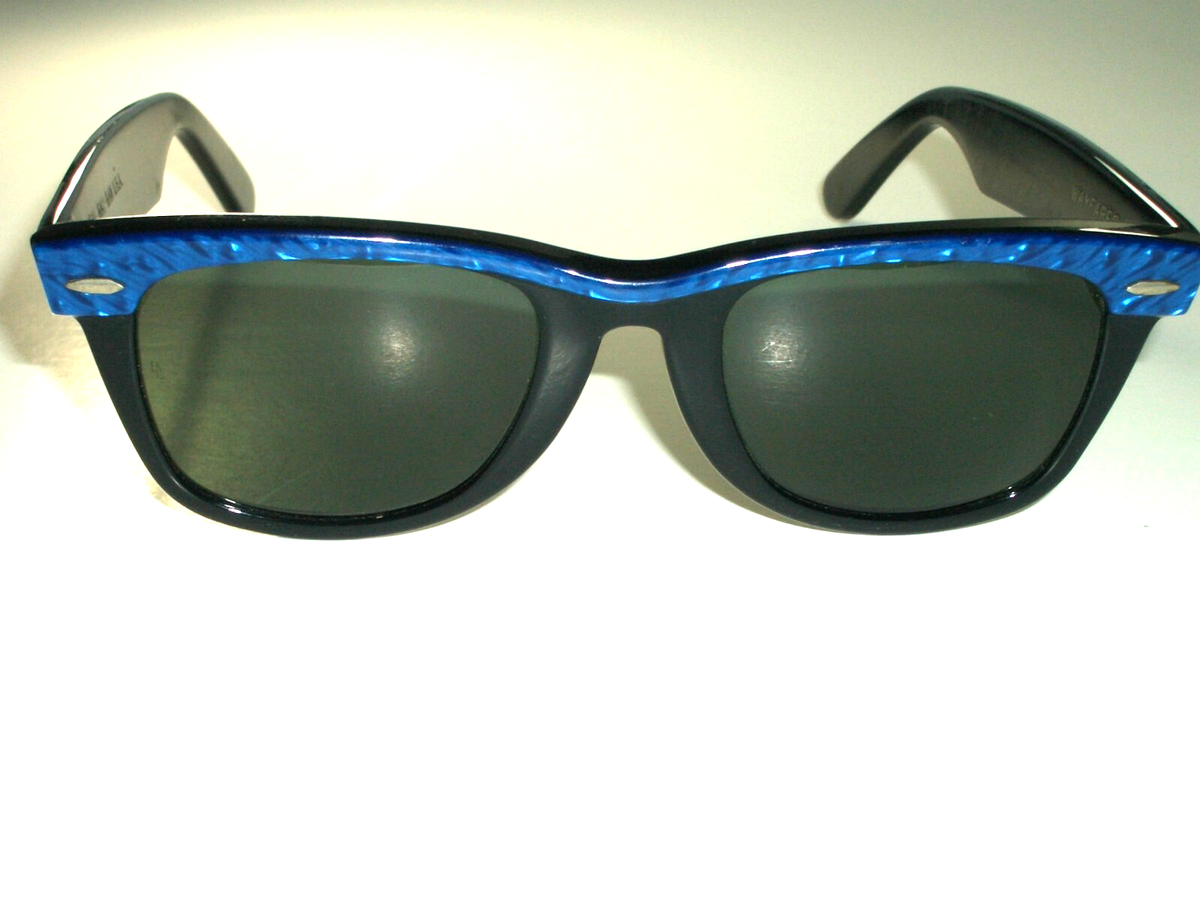 VINTAGE B&L RAY-BAN L1723 ELECTRIC BLUE SWIRL STREET NEAT WAYFARER