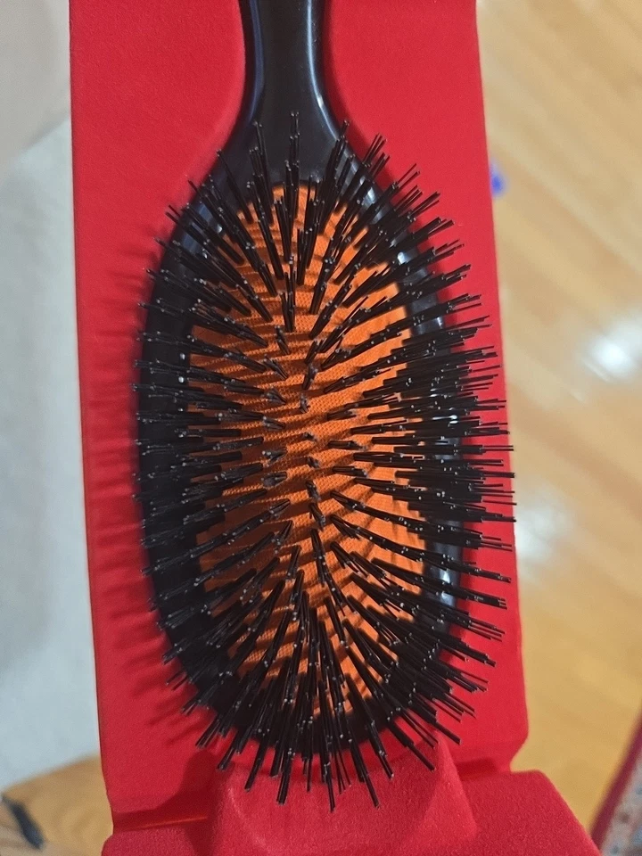Mason Pearson B3 Bristle Brush - Red/Black - Image 3 of 4