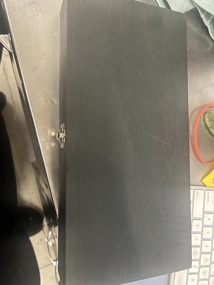 Reloj Invicta Lupah Tritnite Night Glow Modelo 14314 Foto 3 de 3