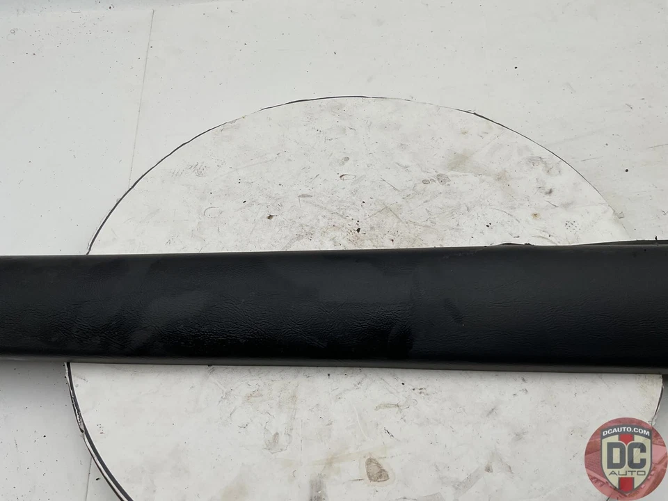 1974-1986 Porsche 911 SC левая дверь верхняя полоса черный 911555083477AE 129083 - Изображение 4 из 4